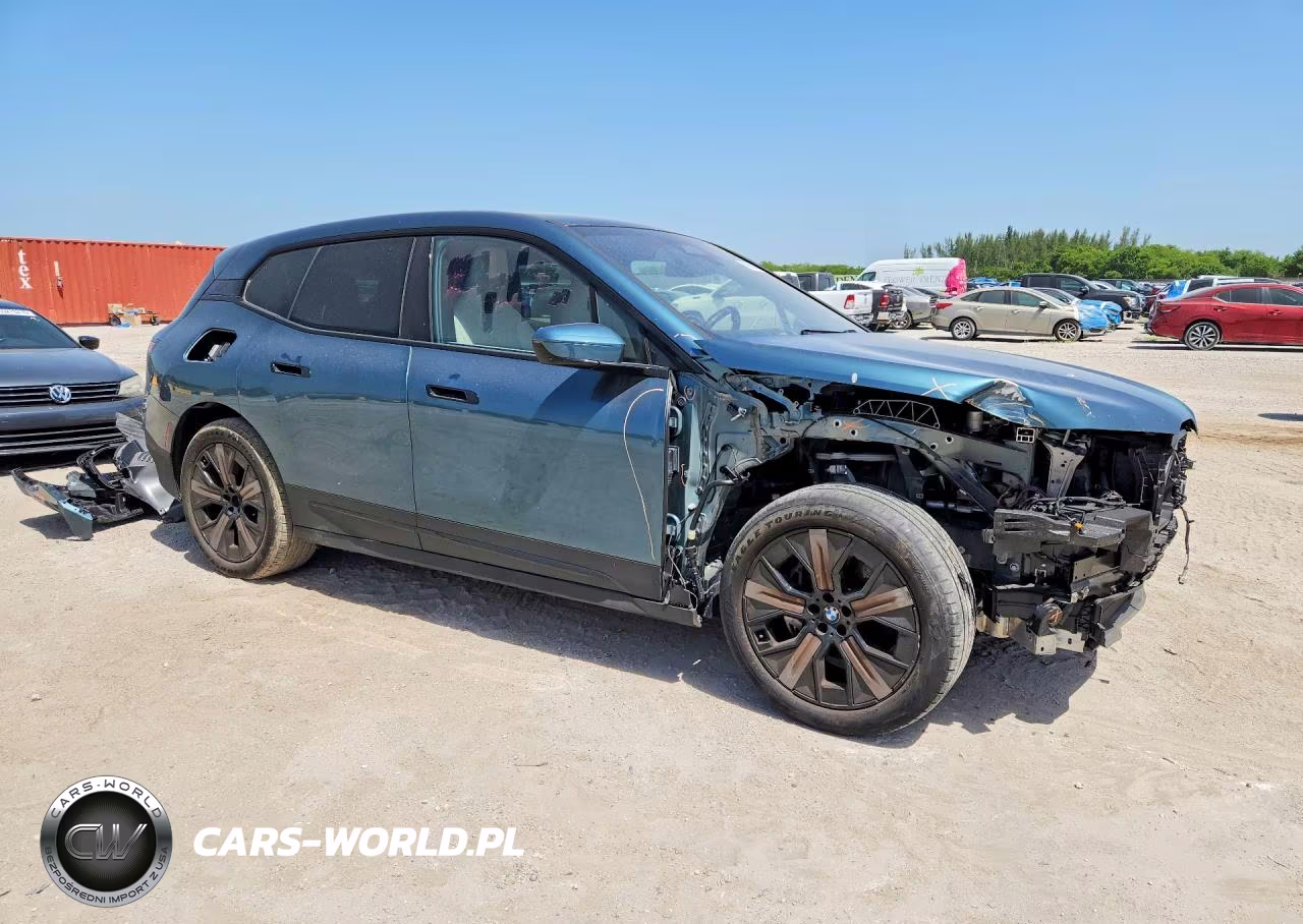 2025 BMW Ix xDrive50 VIN:WB523CF09SCT23050 - 4