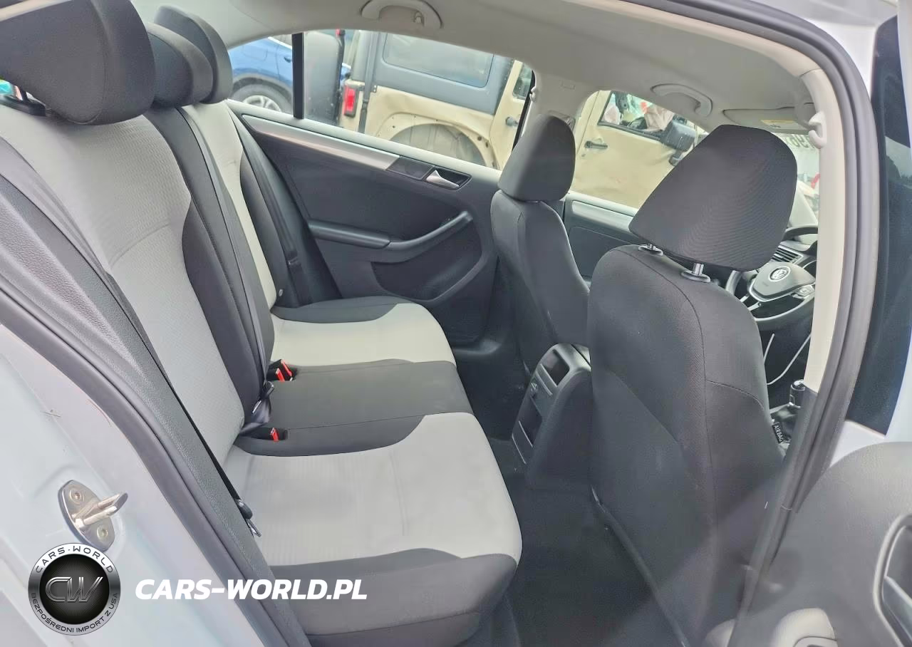 2017 Volkswagen Jetta S VIN:3VW167AJ3HM346584 - 10