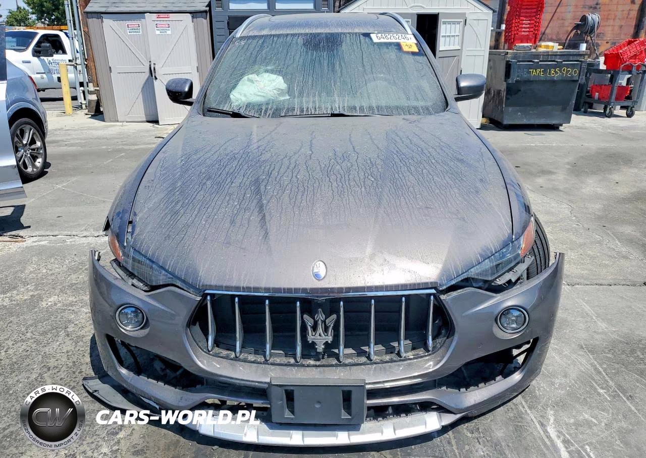 2017 Maserati Levante S Sport VIN:ZN661YUS8HX243817 - 5