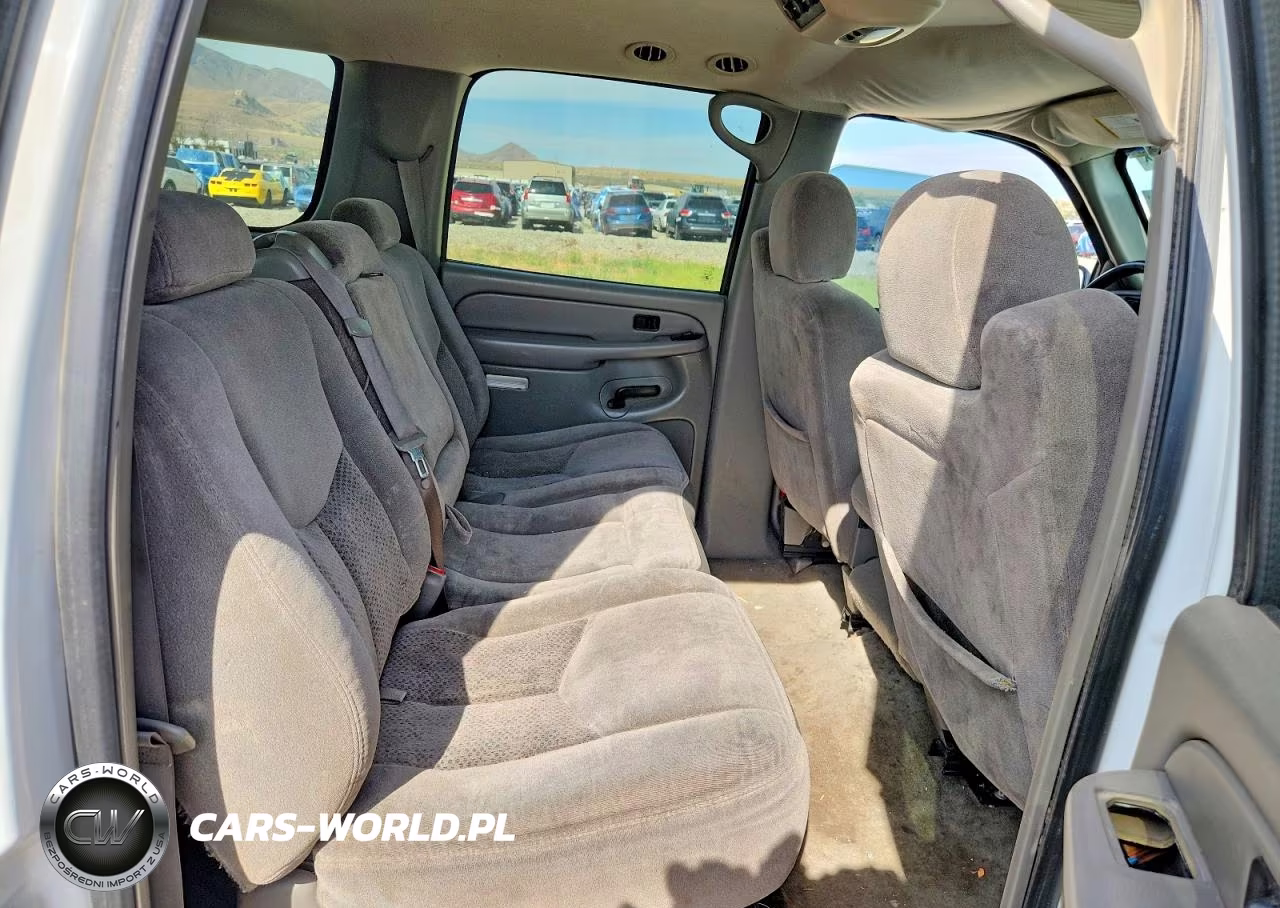 2004 Chevrolet Suburban K1500 VIN:1GNFK16ZX4R278008 - 11