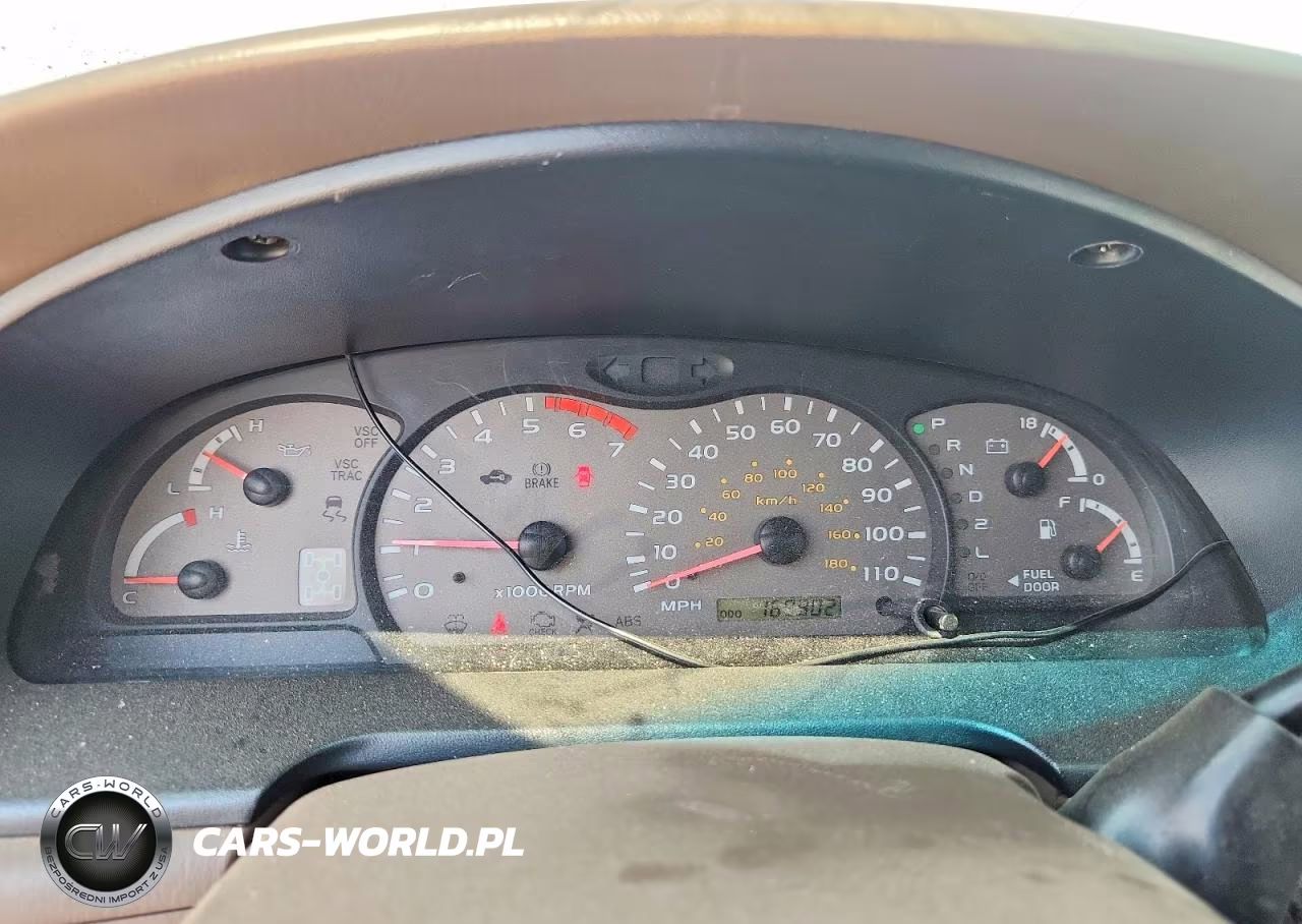 2002 Toyota Sequoia Limited VIN:5TDBT48A42S119013 - 9