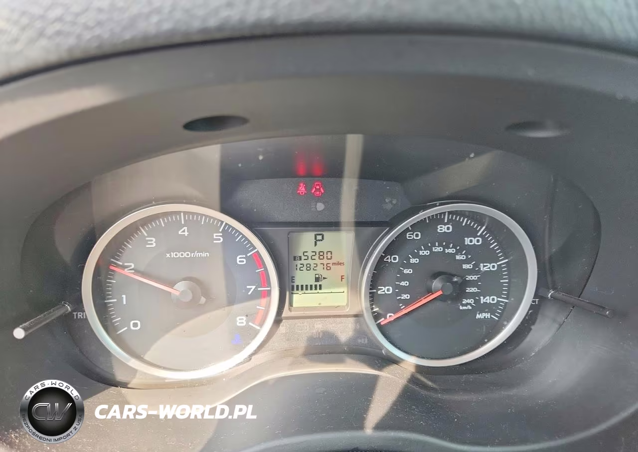 2018 Subaru Forester 2.5I Premium VIN:JF2SJADC3JH406018 - 9