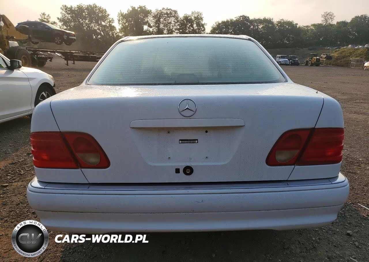 1997 Mercedes-Benz E 420 VIN:WDBJF72F4VA227608 - 6