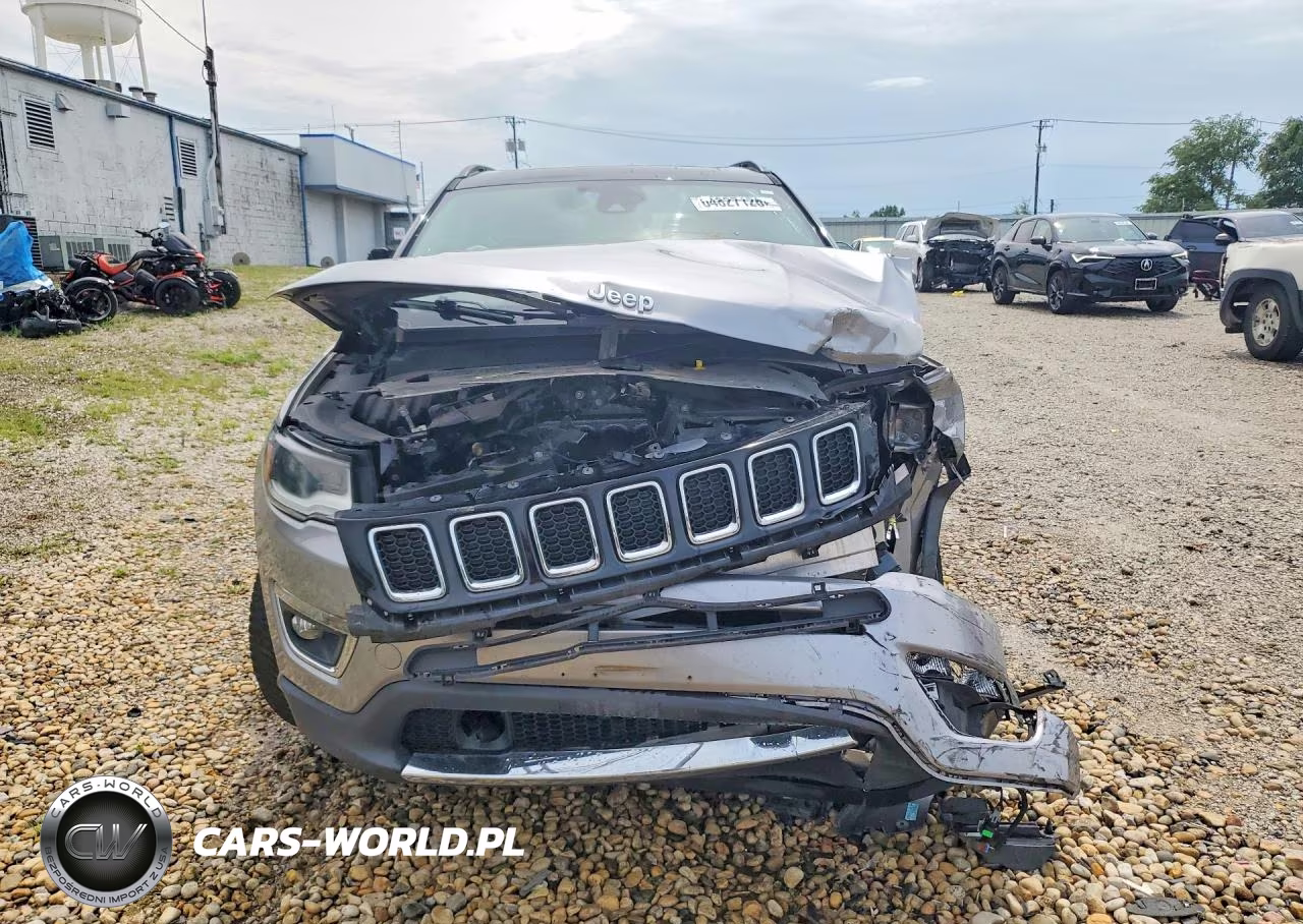 2018 Jeep Compass Limited VIN:3C4NJDCB7JT336899 - 5