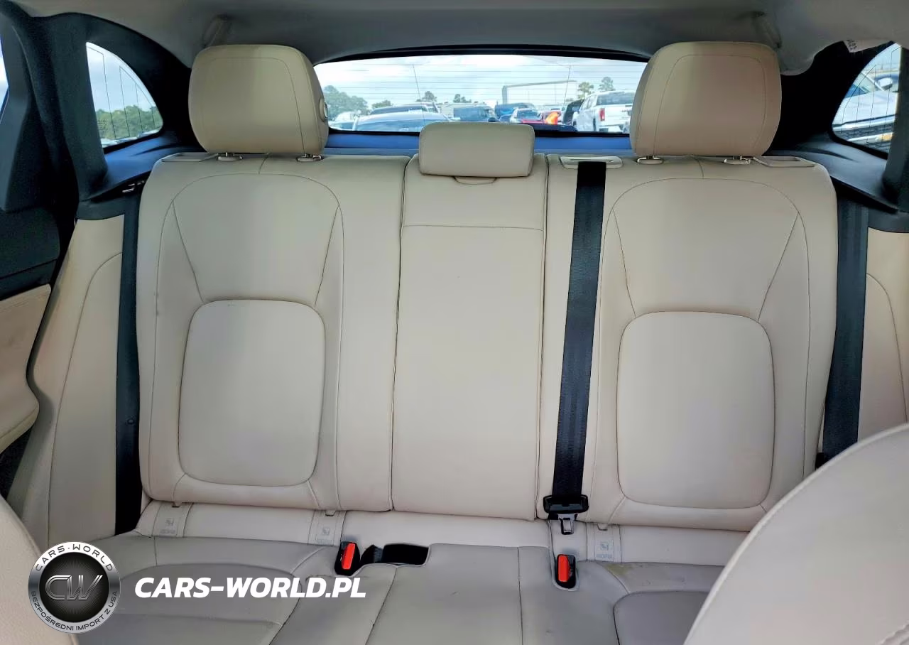 2017 Jaguar F-Pace Premium VIN:SADCJ2BV9HA089091 - 10
