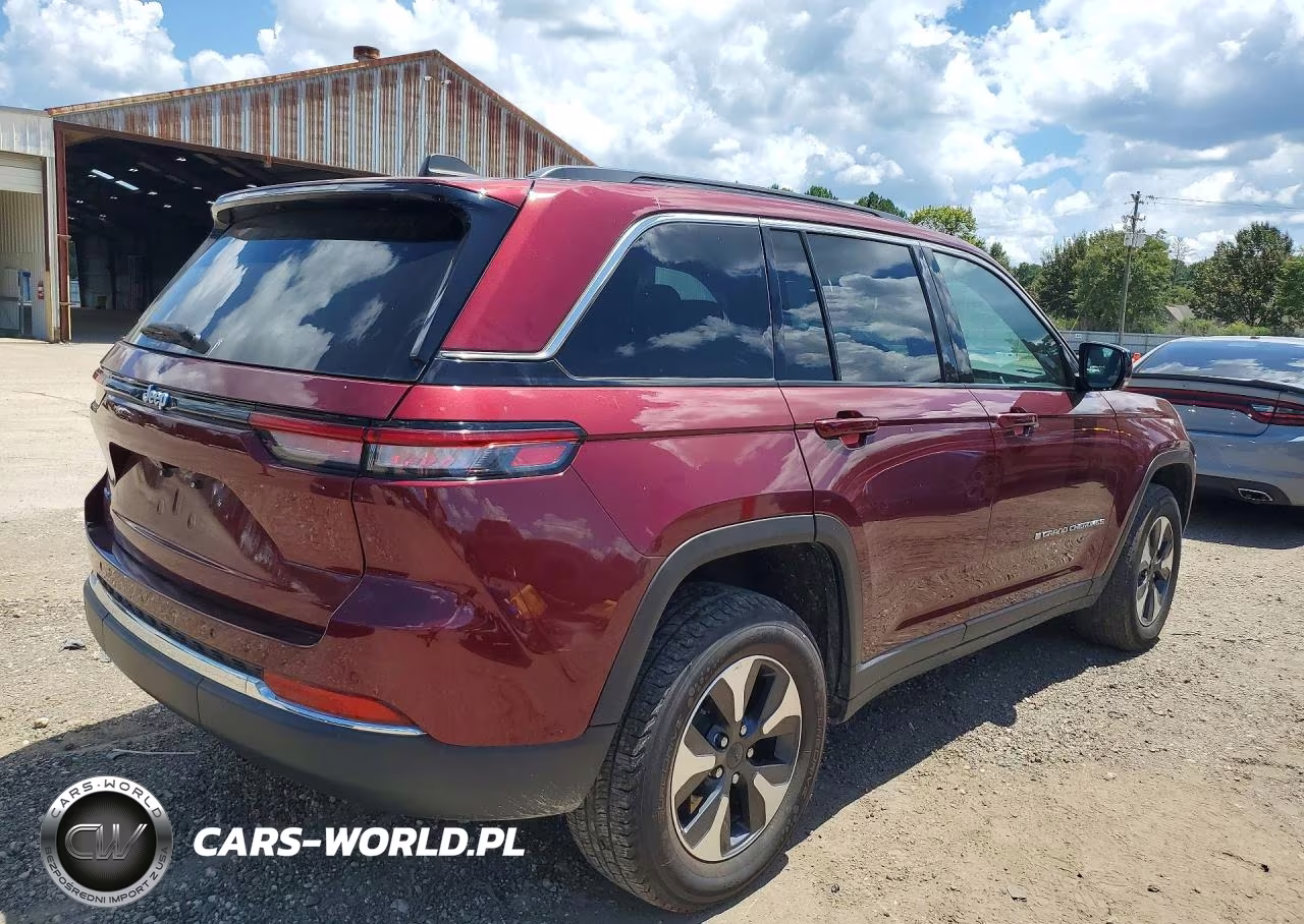2024 Jeep Grand Cherokee Limited 4Xe VIN:1C4RJYB68RC182143 - 3