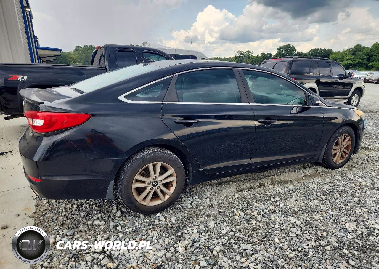 2015 Hyundai Sonata Eco VIN:5NPE24AA7FH223940 - 3