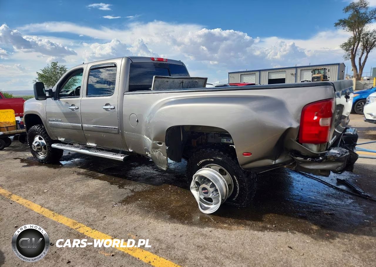 2013 GMC Sierra K3500 Denali VIN:1GT426C88DF220974 - 2