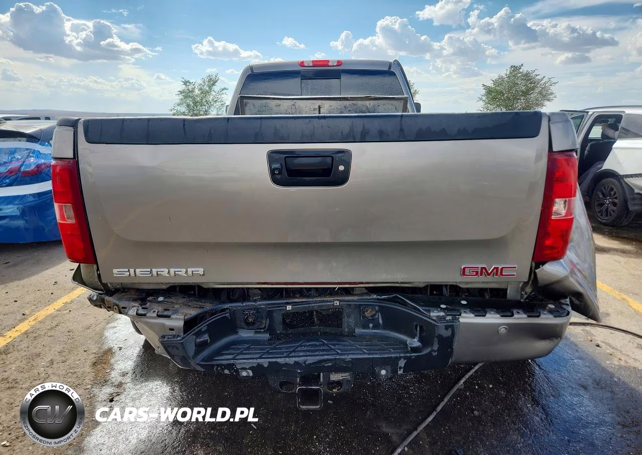 2013 GMC Sierra K3500 Denali VIN:1GT426C88DF220974 - 6
