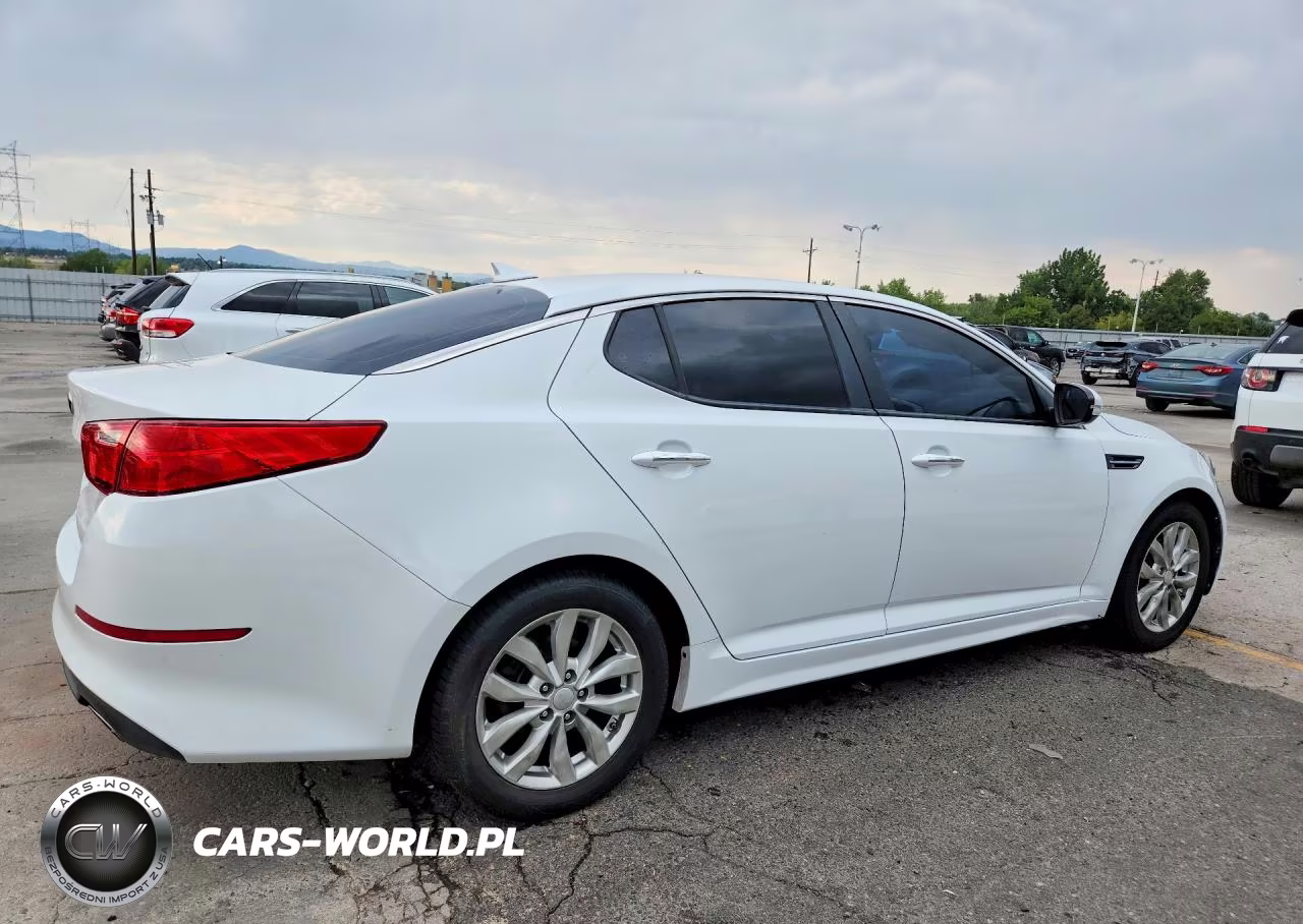 2014 Kia Optima Lx VIN:5XXGM4A70EG351437 - 3