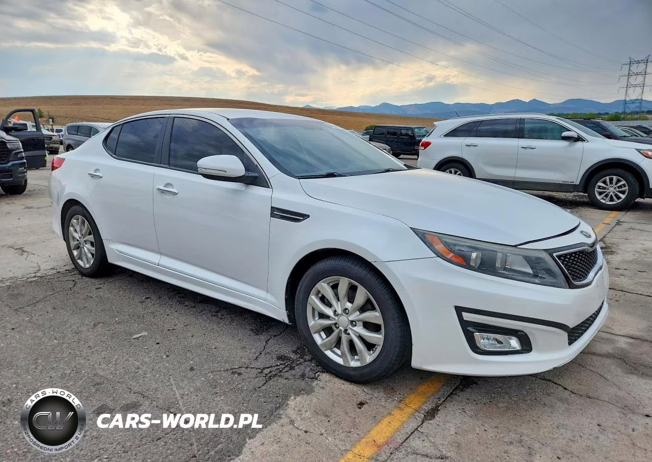 2014 Kia Optima Lx VIN:5XXGM4A70EG351437 - 4