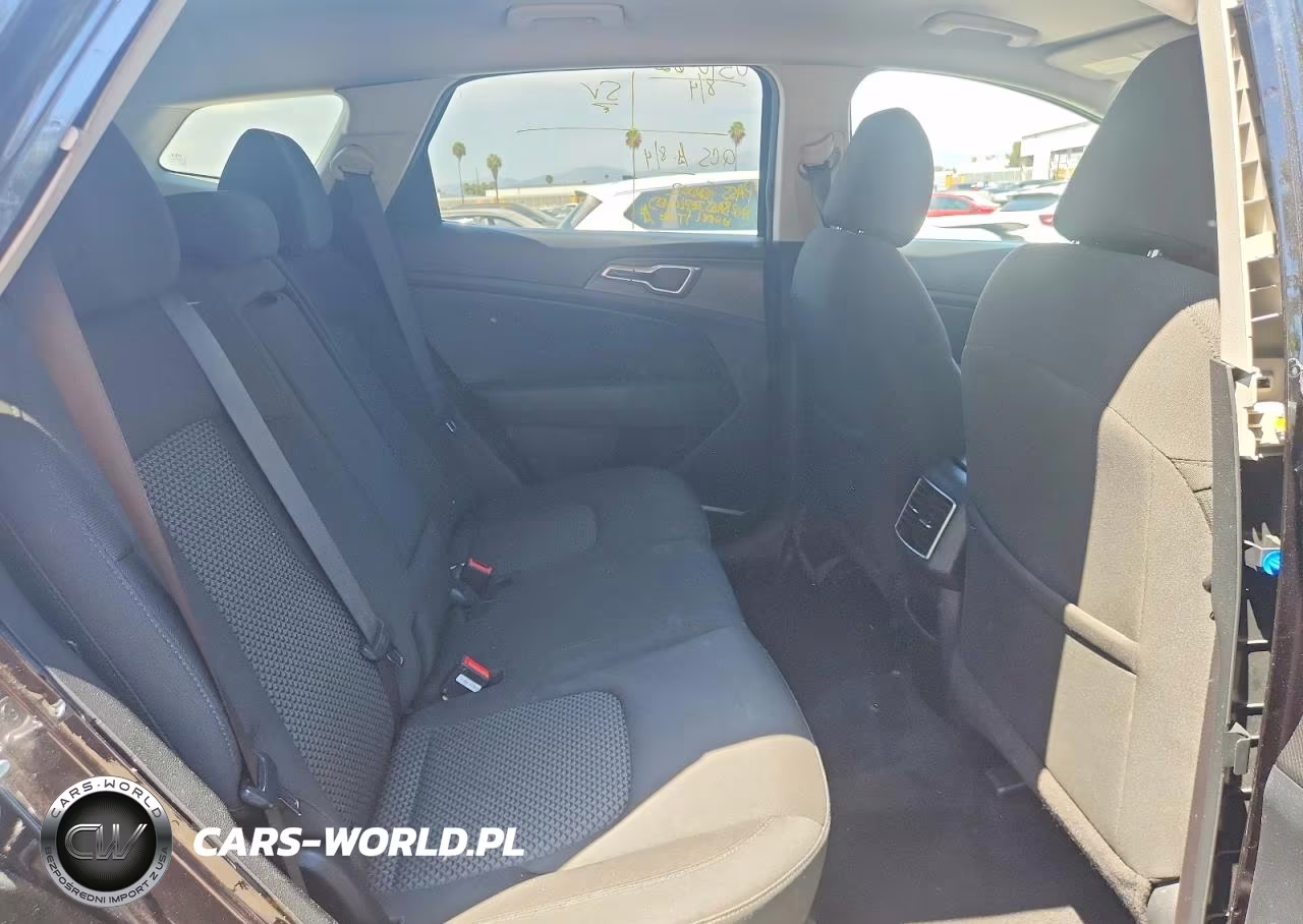 2023 Kia Sportage Lx VIN:KNDPUCAF7P7132195 - 11