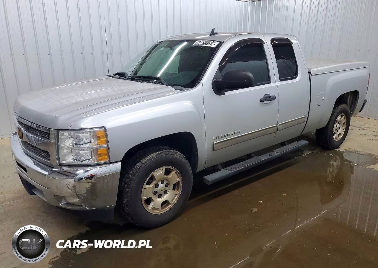 2013 Chevrolet Silverado C1500 Lt VIN:1GCRCSE06DZ390364 - 1