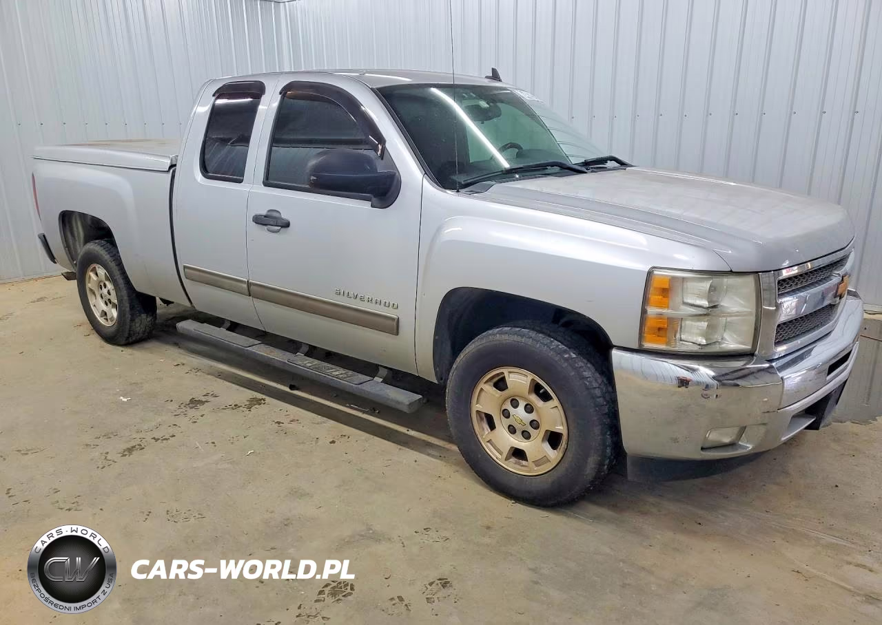 2013 Chevrolet Silverado C1500 Lt VIN:1GCRCSE06DZ390364 - 4