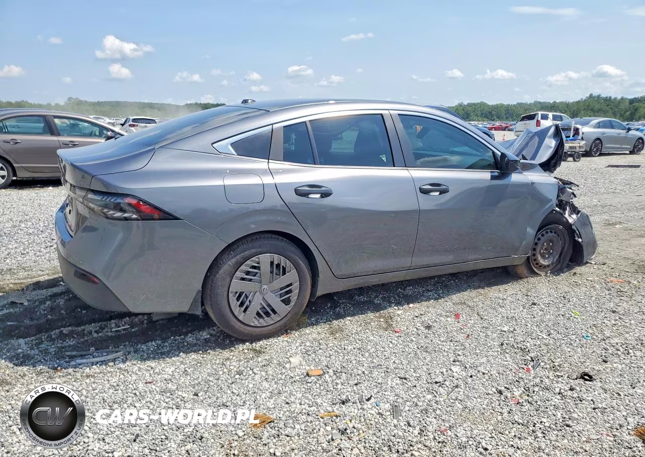 2026 Nissan Sentra S VIN:3N1AB9BV5TY231615 - 3