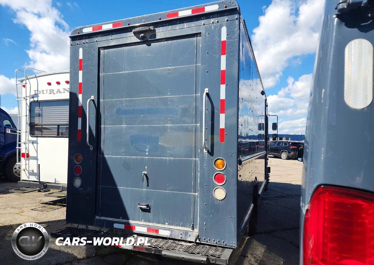 2020 Freightliner Mt45 Delivery Van VIN:4UZAC2EA8LCMK0404 - 3