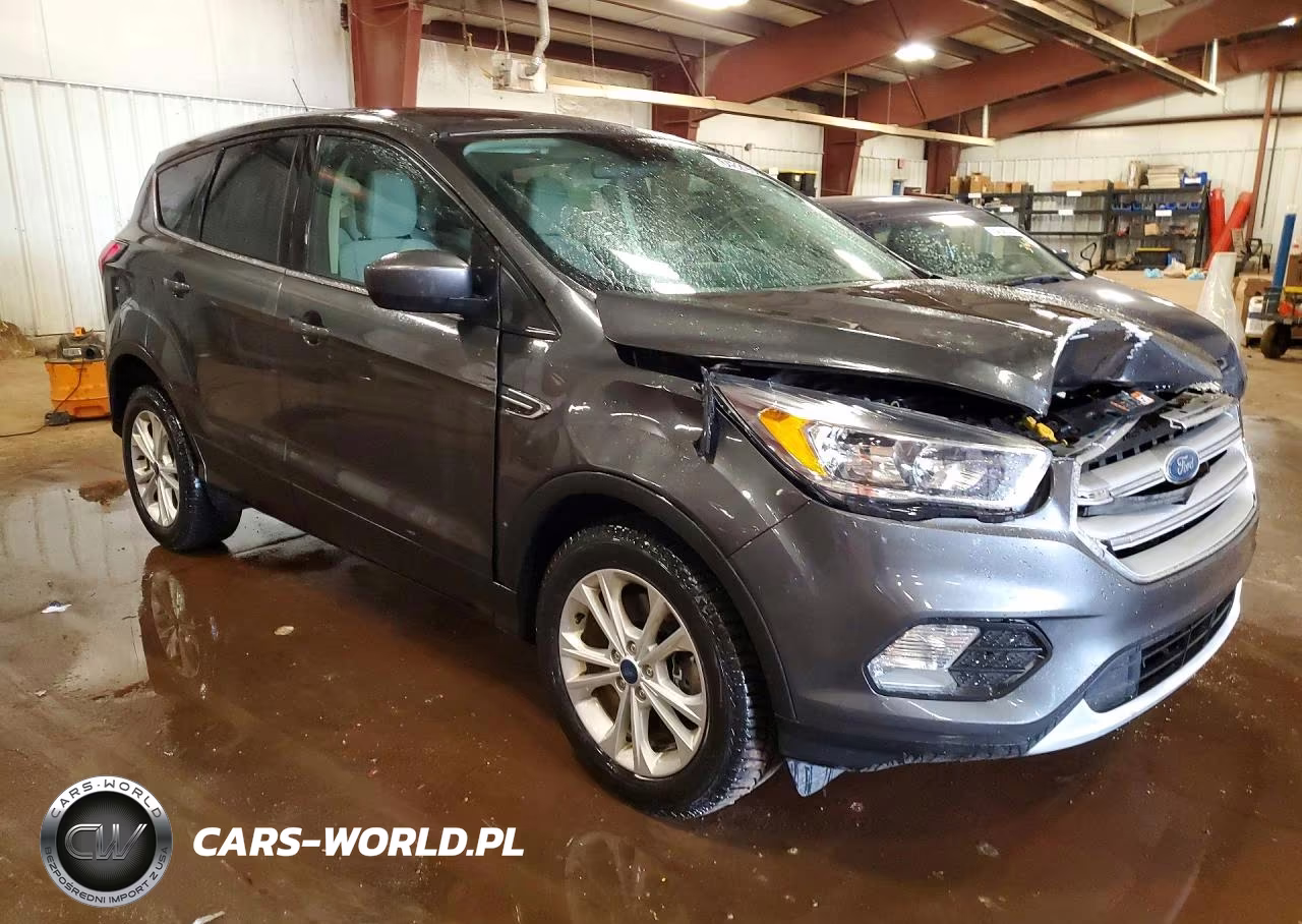 2019 Ford Escape Se VIN:1FMCU9GD1KUC01654 - 4