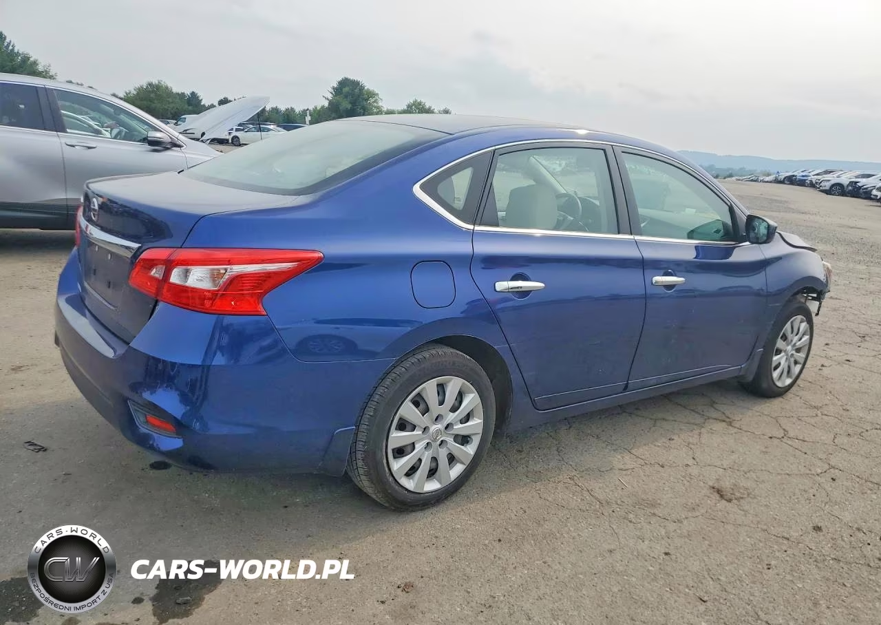 2017 Nissan Sentra S VIN:3N1AB7AP4HY365370 - 3