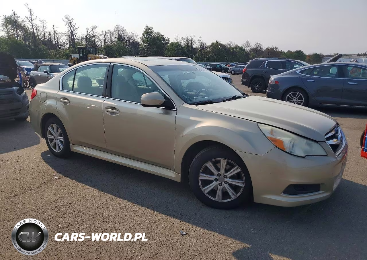 2010 Subaru Legacy 2.5I Premium VIN:4S3BMBG69A3210888 - 4