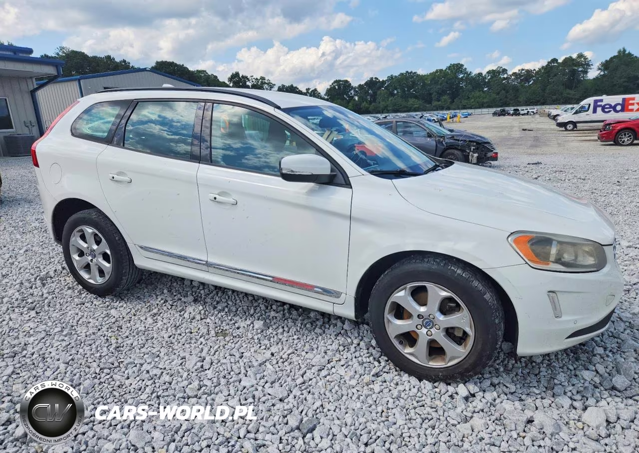 2016 Volvo Xc60 T5 VIN:YV440MDJ0G2849603 - 4