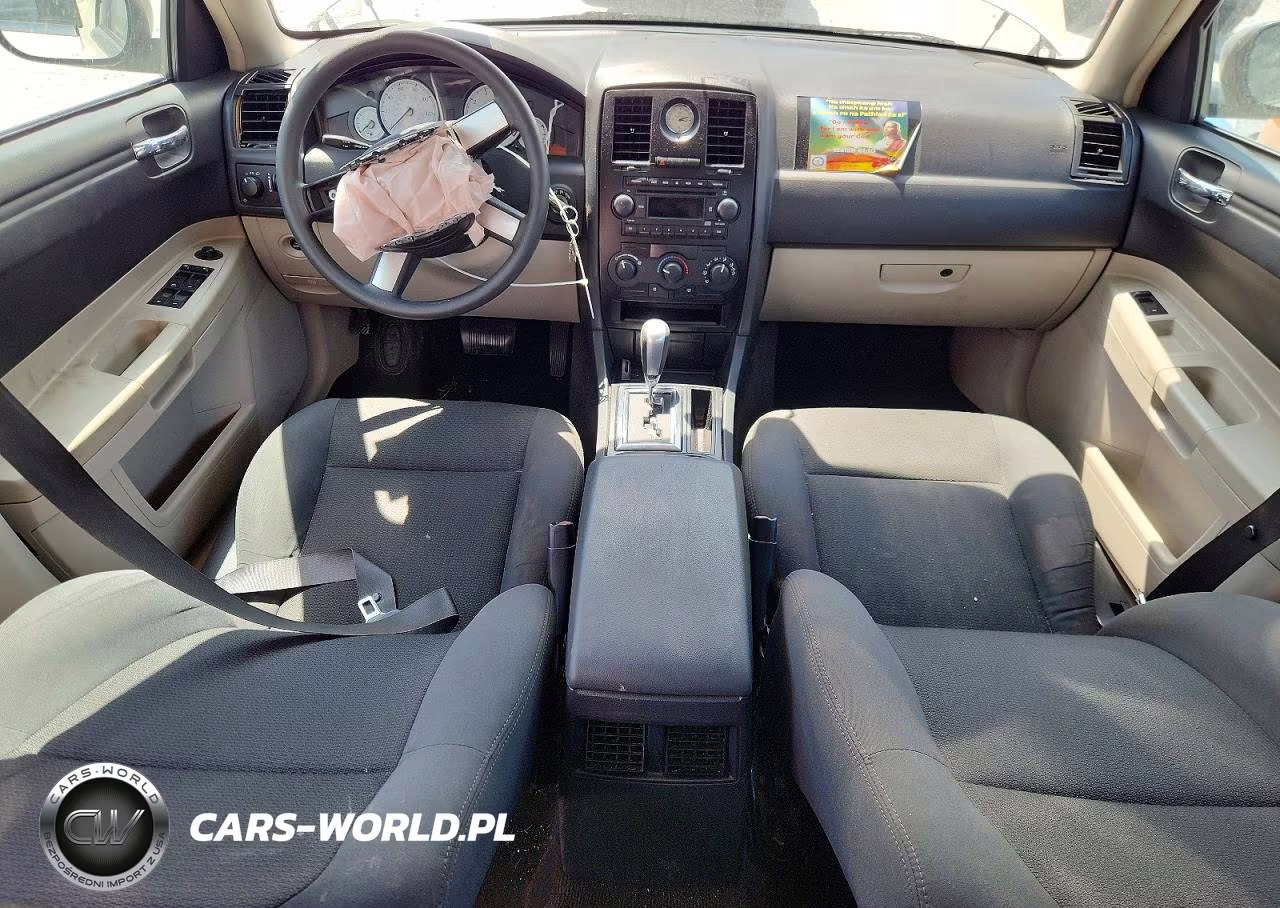 2006 Chrysler 300 VIN:2C3KA43R26H171798 - 8