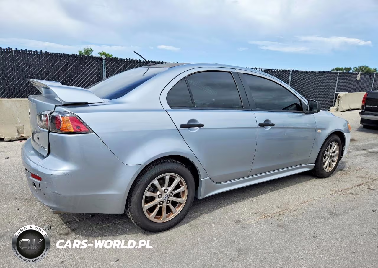 2010 Mitsubishi Lancer Es-Es Sport VIN:JA32U2FUXAU004746 - 3