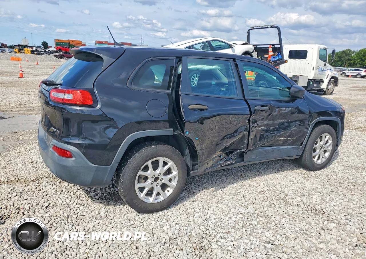 2014 Jeep Cherokee Sport VIN:1C4PJLAB2EW262040 - 3