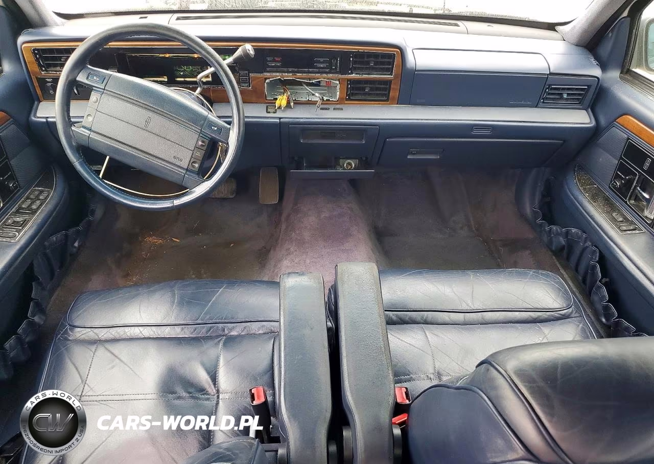 1994 Lincoln Continental Executive VIN:1LNLM9747RY631711 - 8