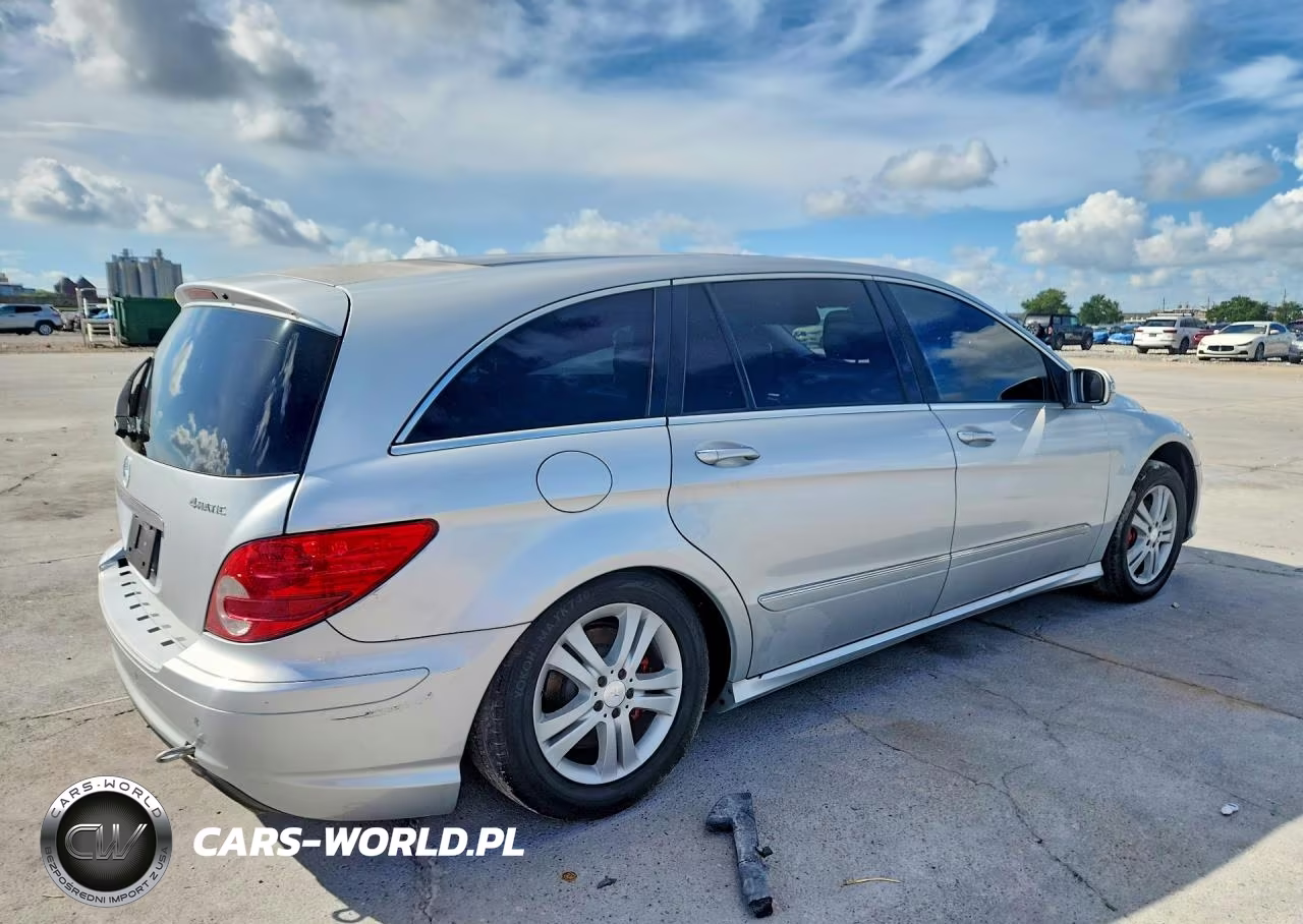 2009 Mercedes-Benz R 350 4Matic VIN:4JGCB65E79A094153 - 3