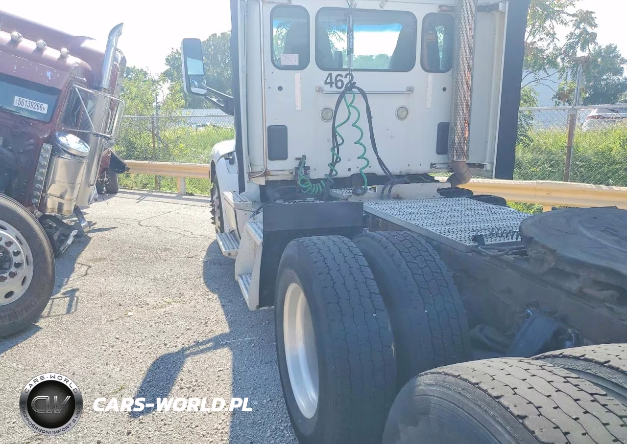 2014 Peterbilt 579 - Semi Truck VIN:1XPBD49X7ED254341 - 13