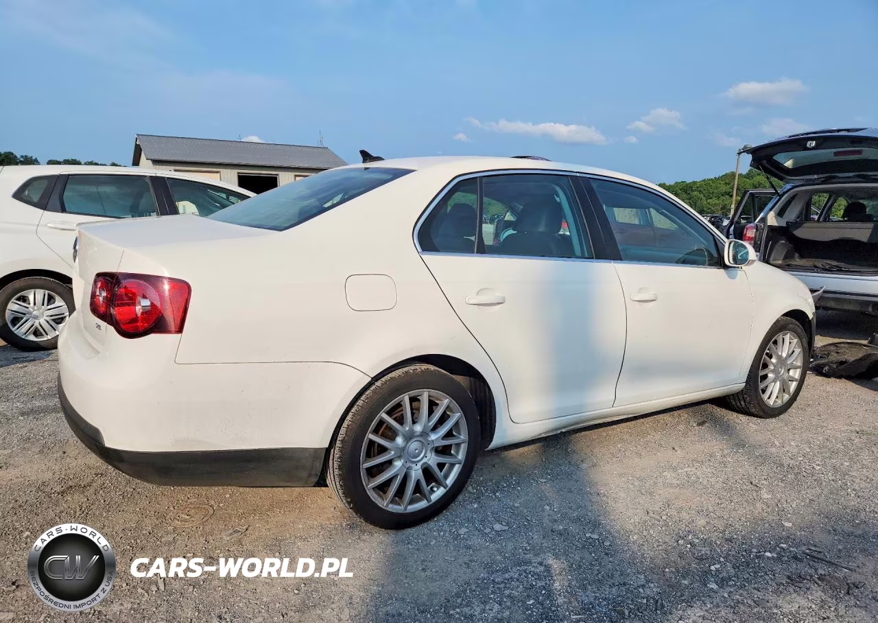 2010 Volkswagen Jetta Se VIN:3VWRZ7AJ4AM051798 - 3