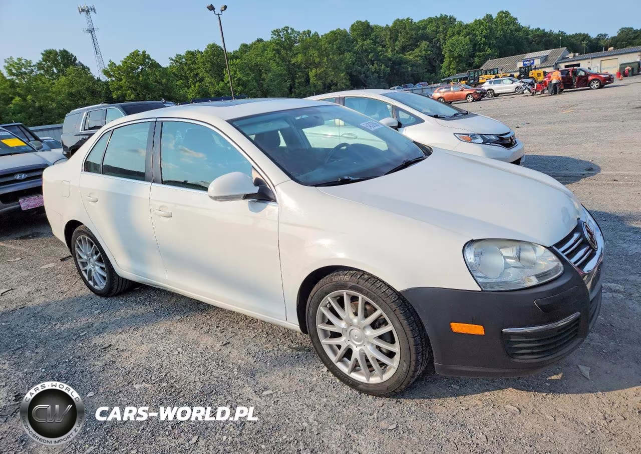2010 Volkswagen Jetta Se VIN:3VWRZ7AJ4AM051798 - 4