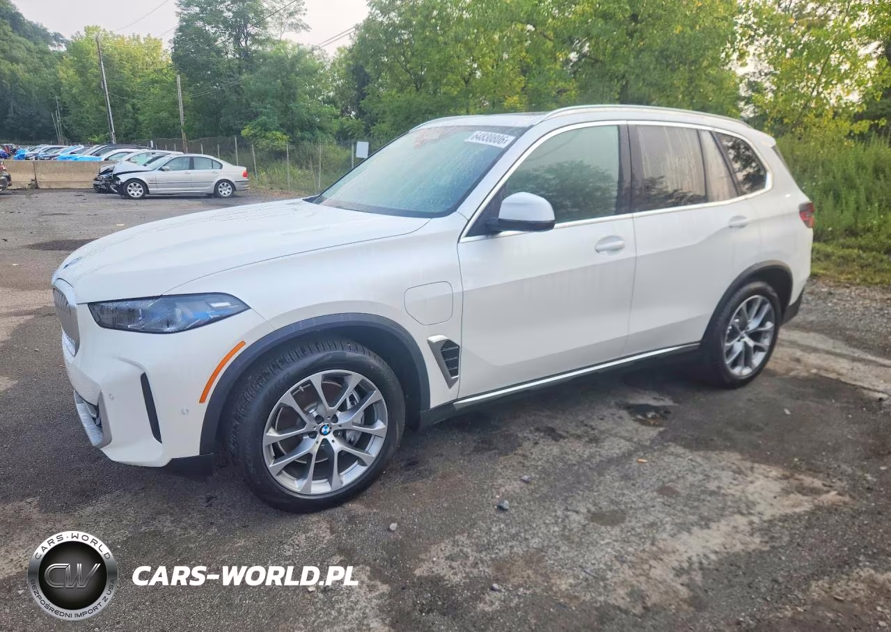 2026 BMW X5 xDrive50E – zdjęcie 1 z 13