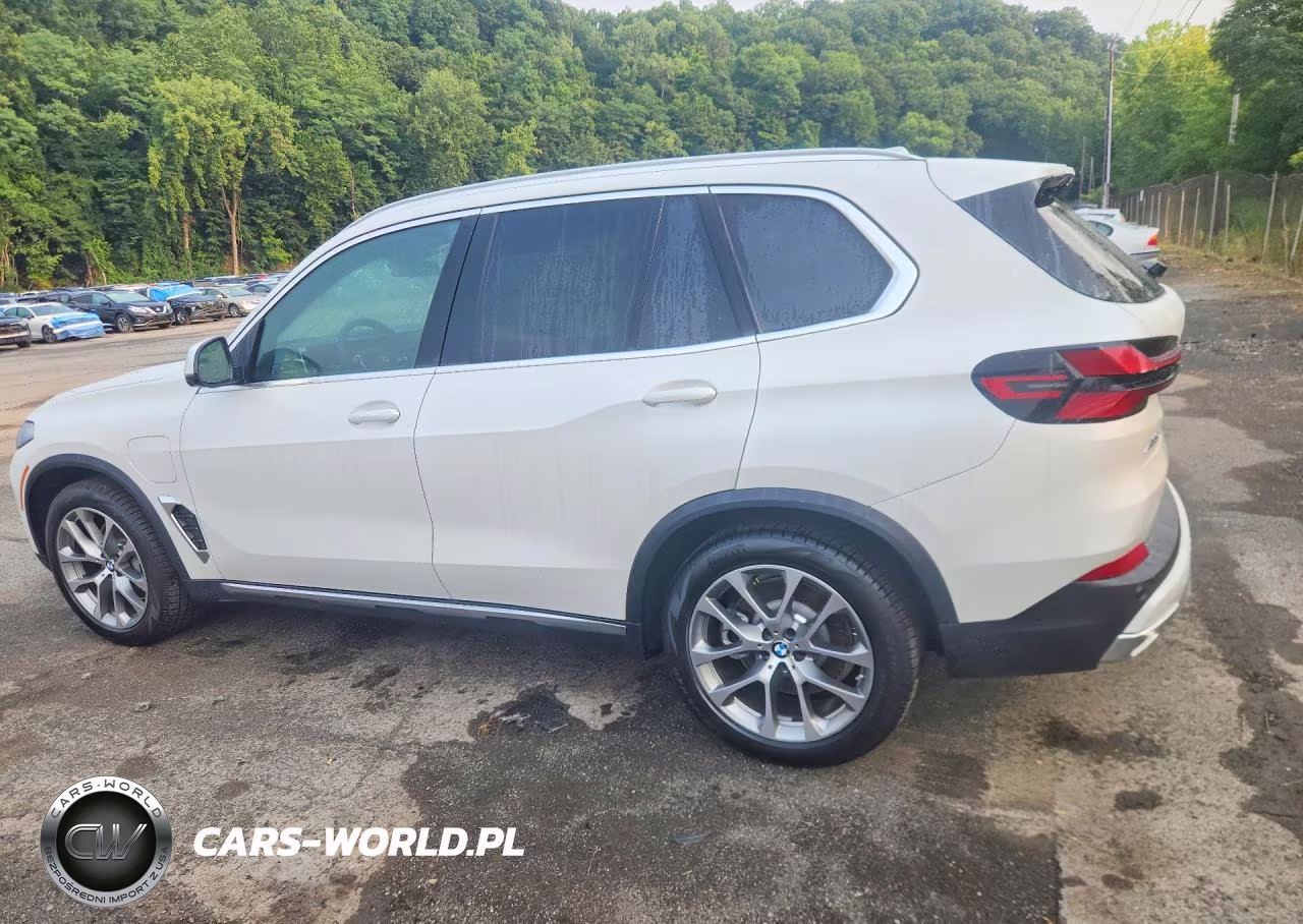 2026 BMW X5 xDrive50E VIN:5UX43EU02T9382370 - 2