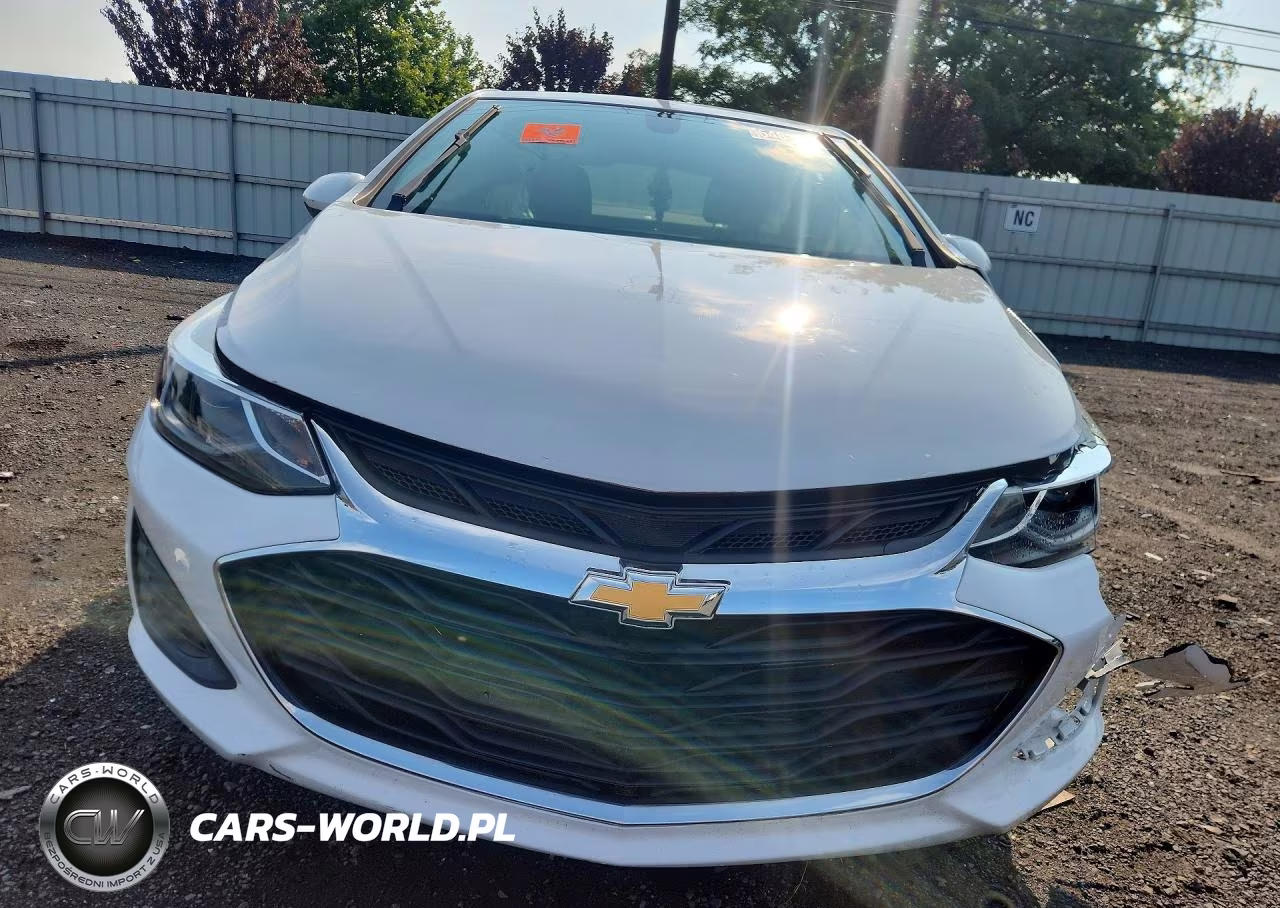 2019 Chevrolet Cruze Lt VIN:1G1BE5SM3K7119106 - 5