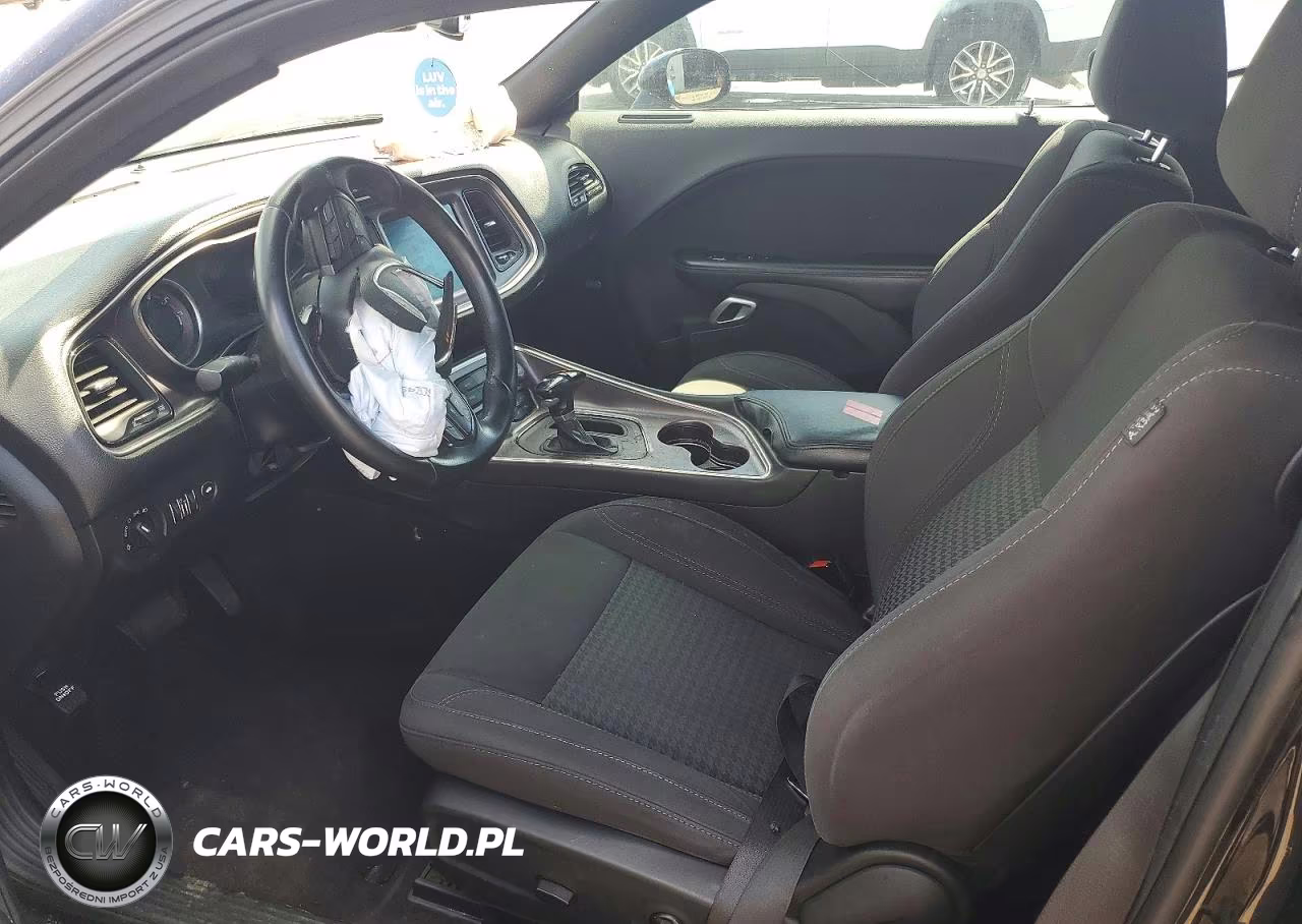 2017 Dodge Challenger Sxt VIN:2C3CDZAG7HH606019 - 7