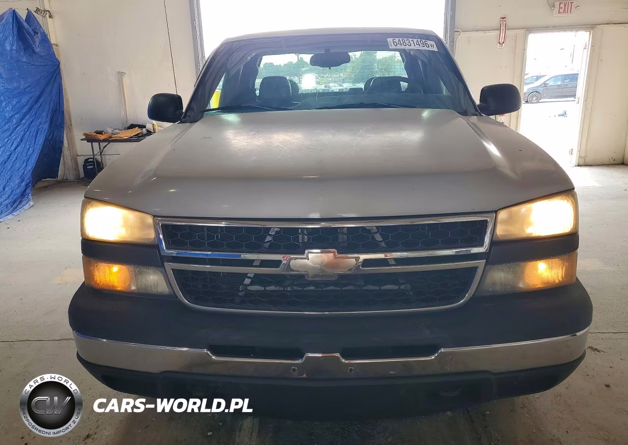 2007 Chevrolet Silverado K1500 Classic VIN:1GCEK19B57Z103916 - 5