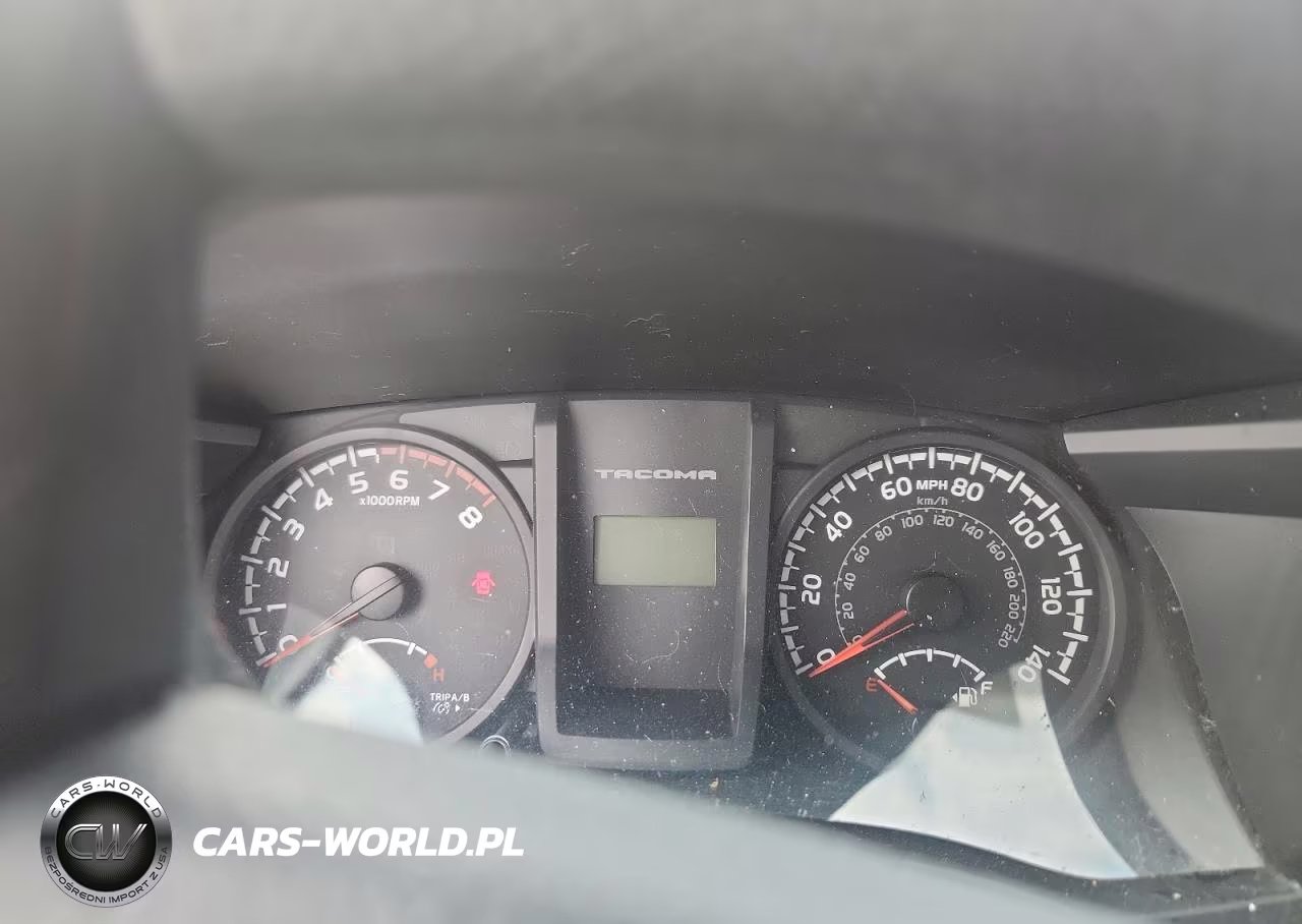 2017 Toyota Tacoma Sr VIN:5TFAX5GN7HX094024 - 9