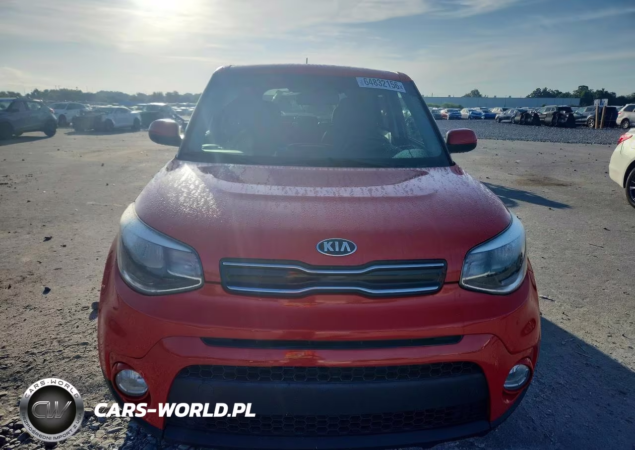 2017 Kia Soul + VIN:KNDJP3A56H7424104 - 5