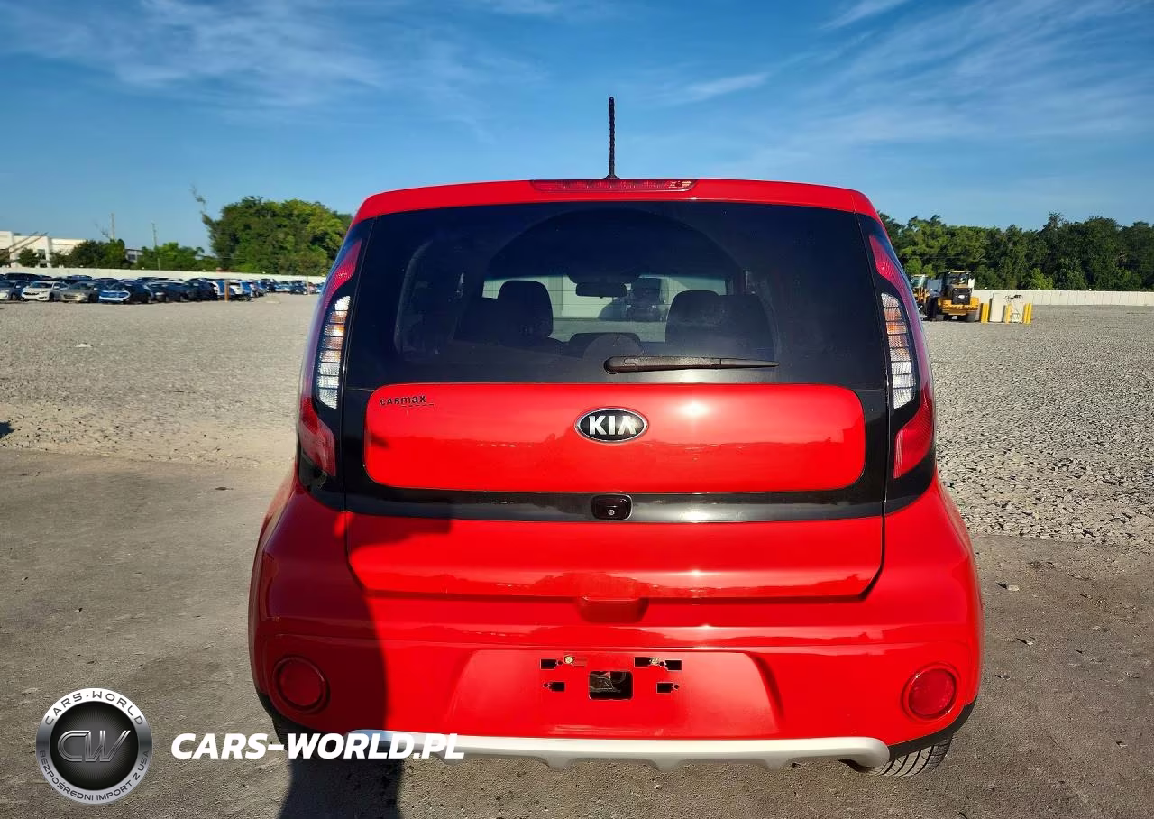 2017 Kia Soul + VIN:KNDJP3A56H7424104 - 6