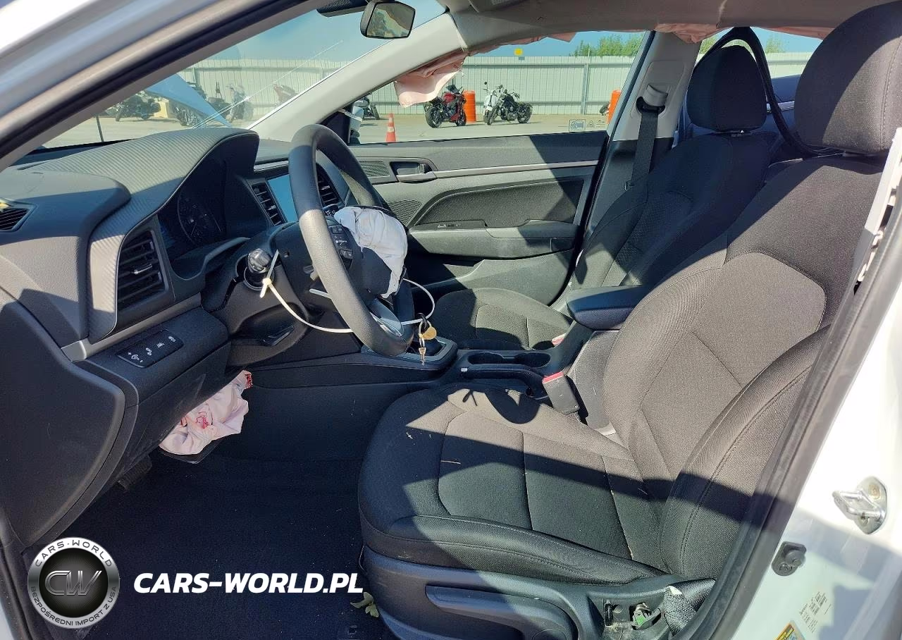 2020 Hyundai Elantra Sel VIN:5NPD84LF5LH596845 - 7