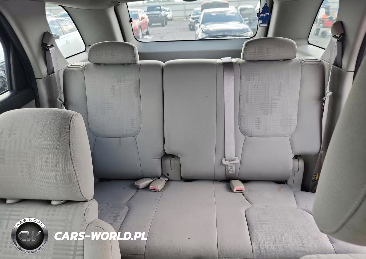 2006 Chevrolet Equinox Ls VIN:2CNDL13F666181468 - 10