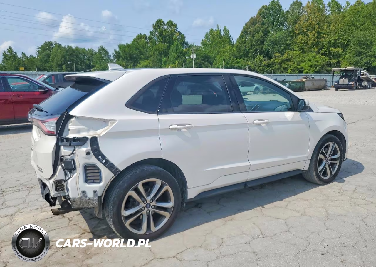 2018 Ford Edge Sport VIN:2FMPK4AP6JBB37709 - 3