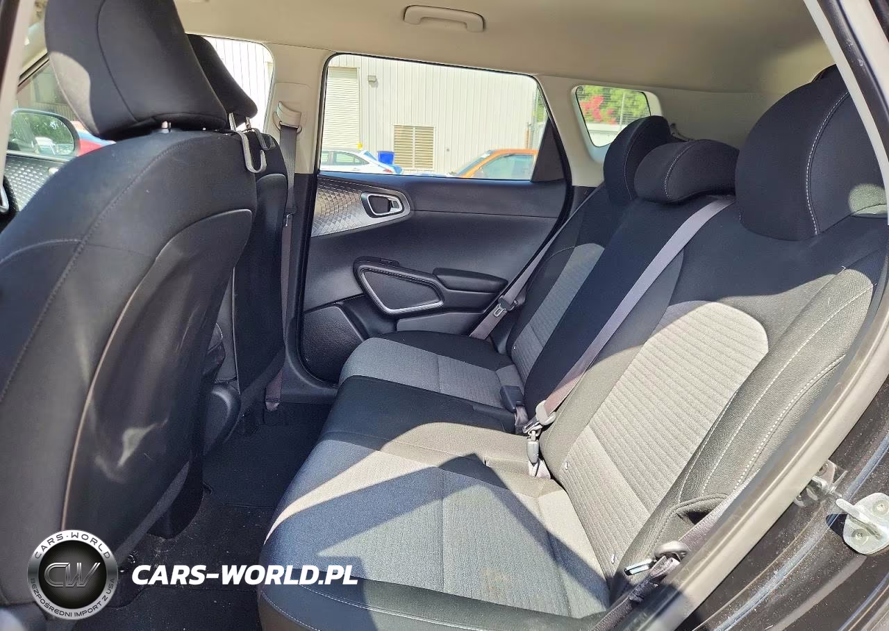 2020 Kia Soul S VIN:KNDJ23AU2L7733289 - 10