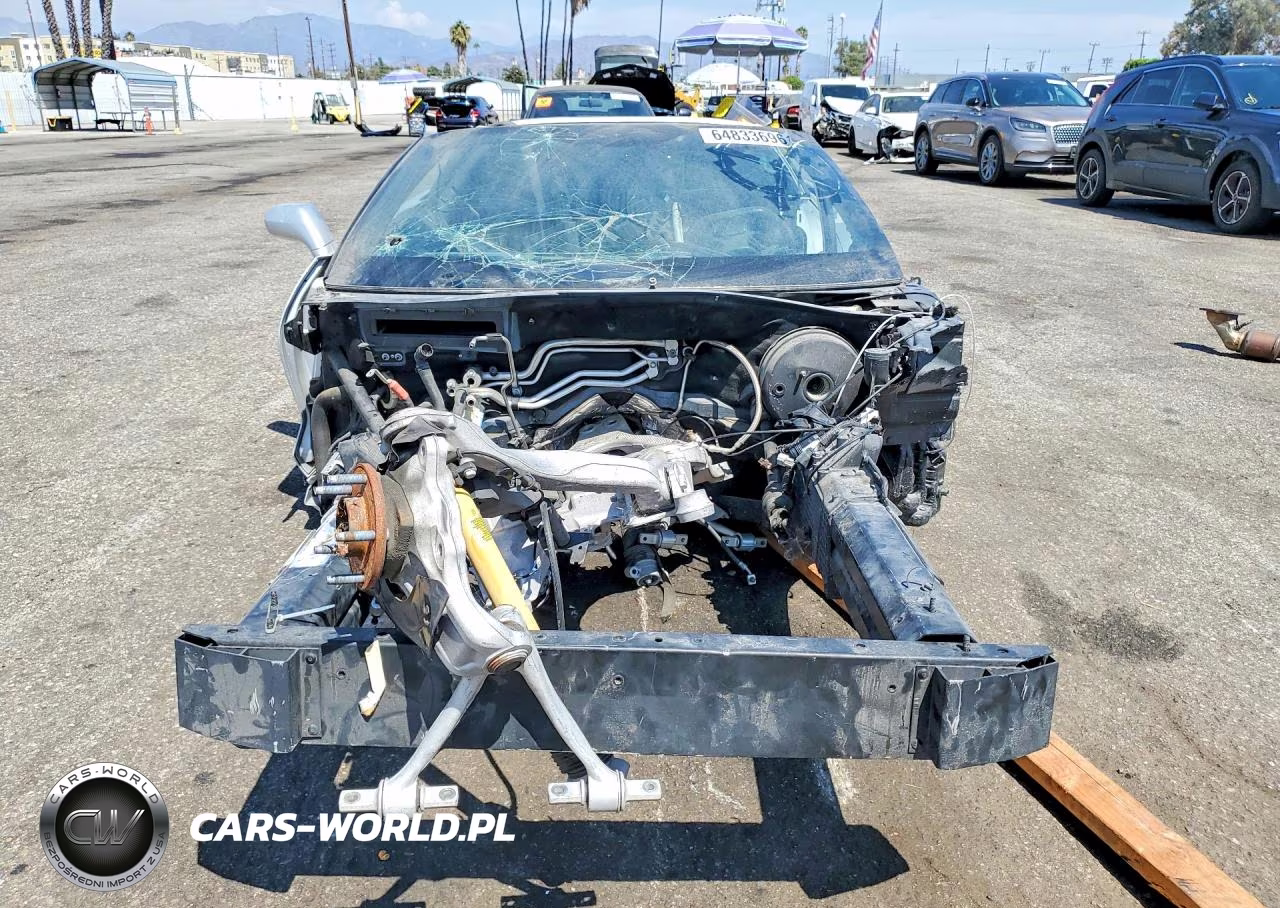 2018 Chevrolet Corvette Stingray VIN:1G1YB2D73J5105726 - 5
