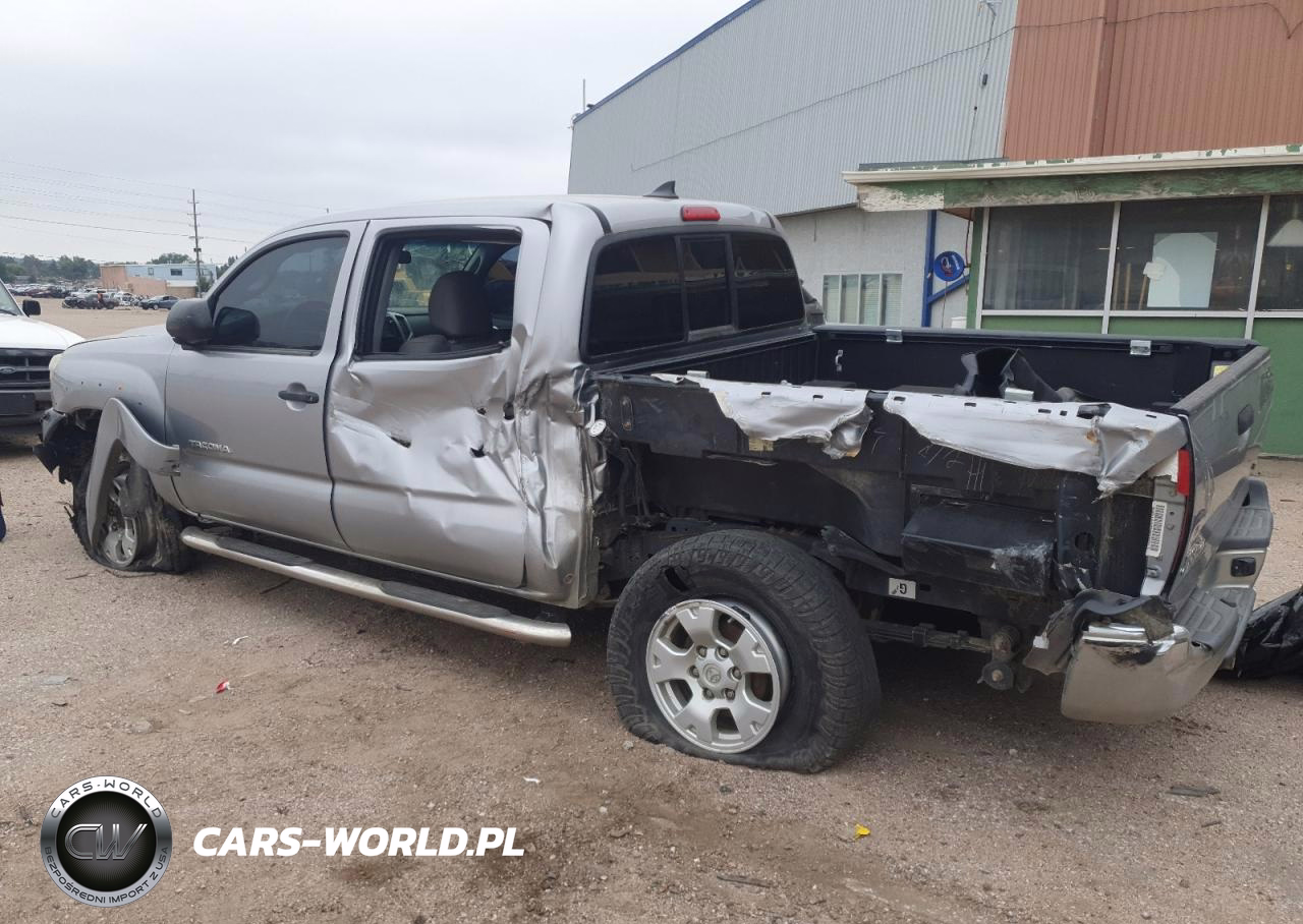 2015 Toyota Tacoma Double Cab VIN:5TFLU4EN5FX130997 - 2
