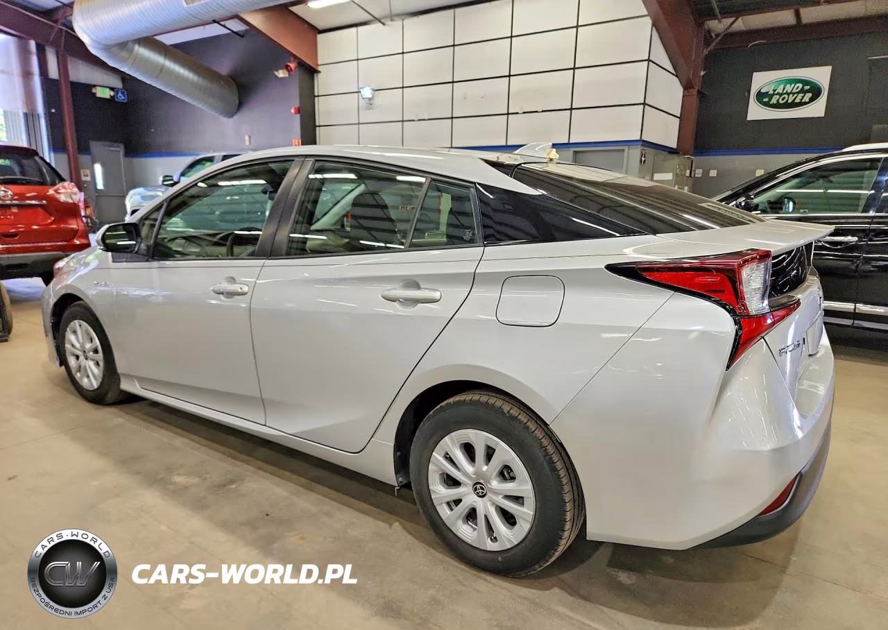 2020 Toyota Prius L Eco VIN:JTDKARFU3L3116834 - 2