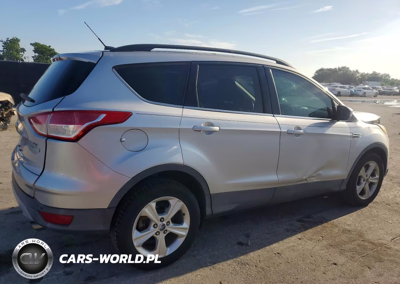 2015 Ford Escape Se VIN:1FMCU0GXXFUA61048 - 3