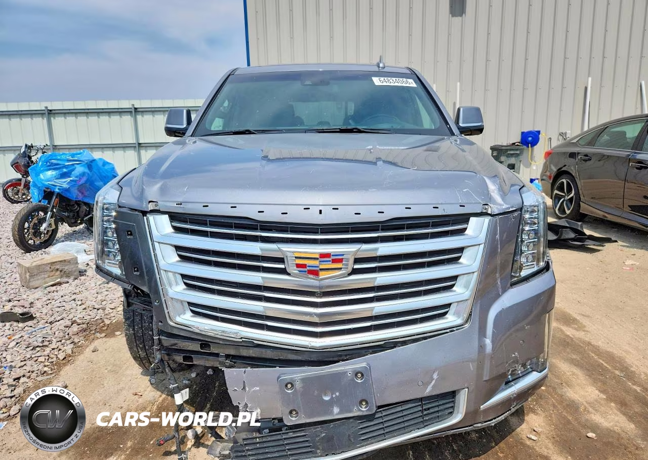 2018 Cadillac Escalade Platinum VIN:1GYS4DKJ8JR338229 - 5