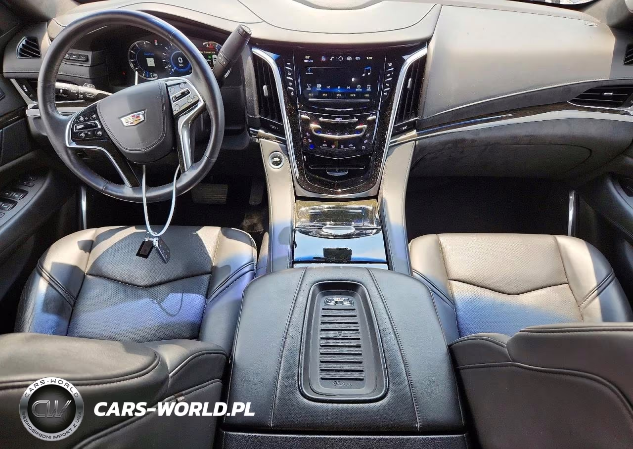 2018 Cadillac Escalade Platinum VIN:1GYS4DKJ8JR338229 - 8
